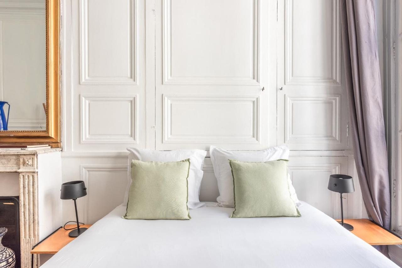 Ferienwohnung Outstanding Parisian Flat In Heart Of Paris Center Exterior foto