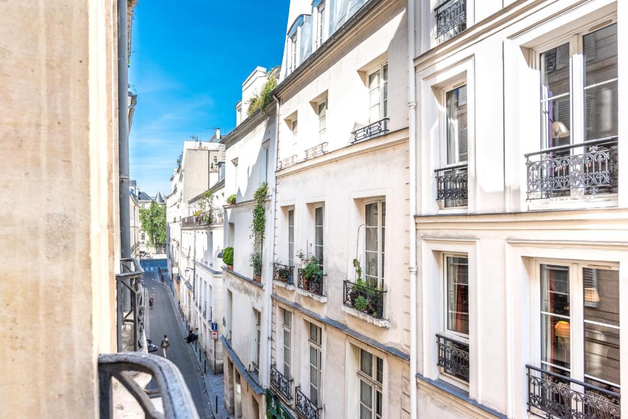 Ferienwohnung Outstanding Parisian Flat In Heart Of Paris Center Exterior foto